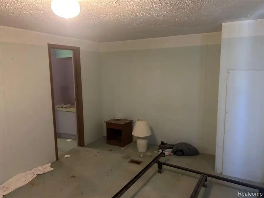 351 N. Squirrel Rd, Auburn Hills, MI 48326 - #3