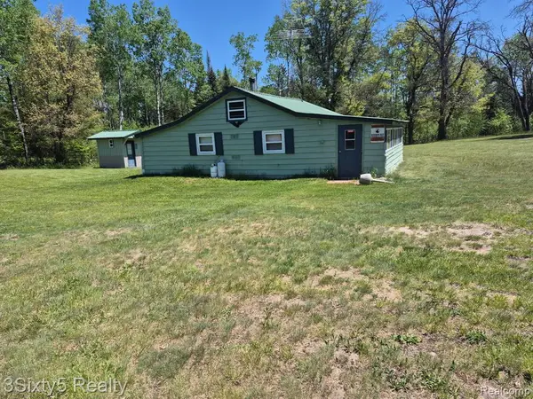 11425 Cherry, Grayling, MI 49738