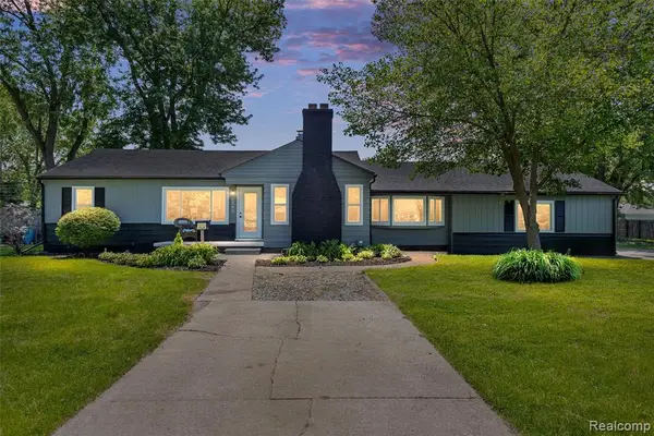 32443 Florence, Garden City, MI 48135