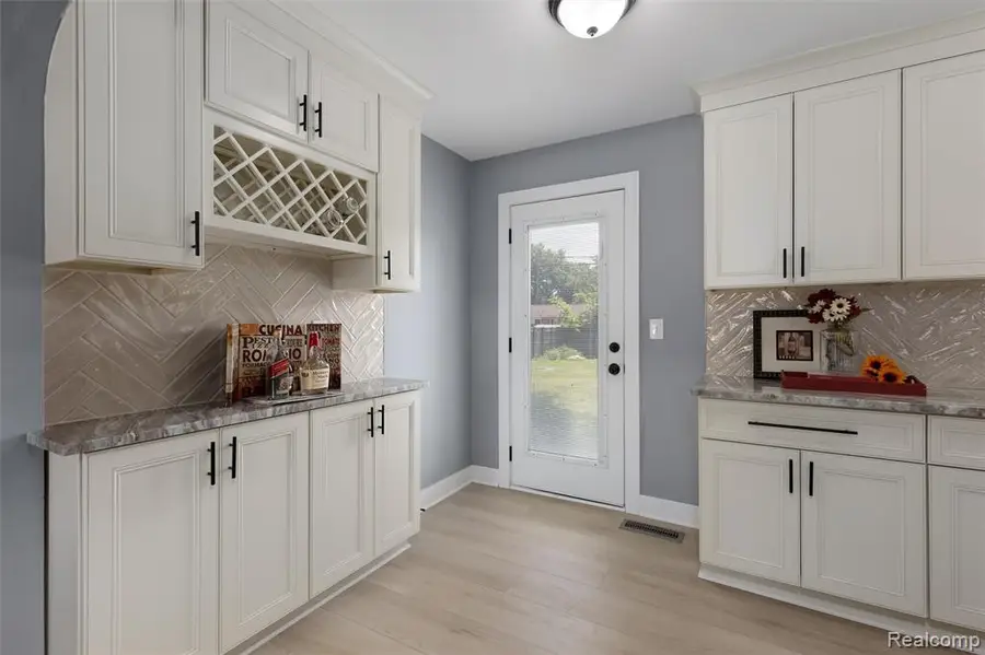 32443 Florence, Garden City, MI 48135 - #2