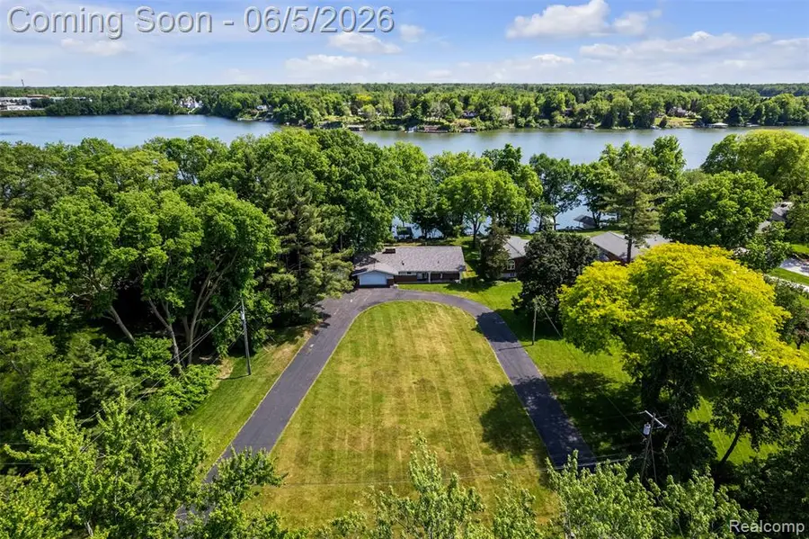 47435 N Shore, Belleville, MI 48111 - #2