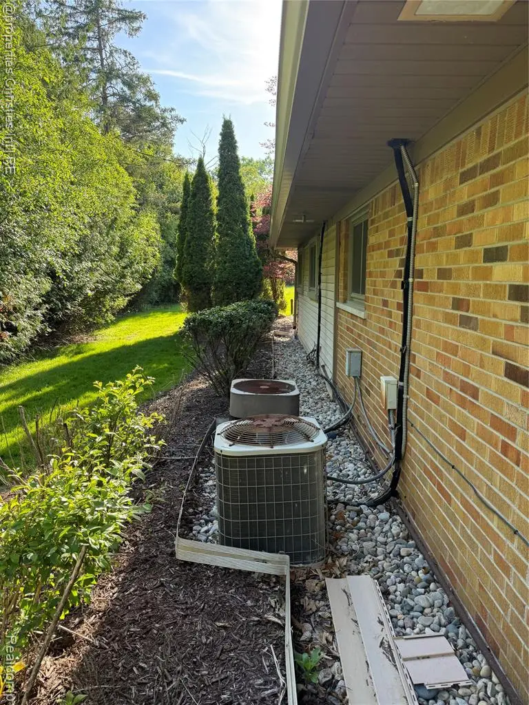 1640 Orchard, Bloomfield Hills, MI 48301 - #3