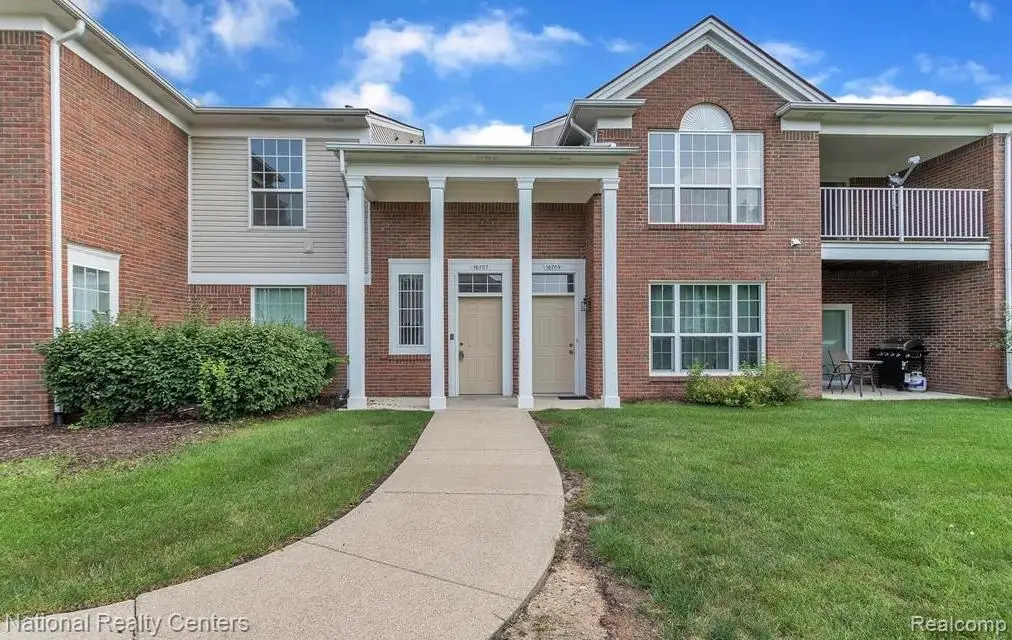 16707 Carriage, Northville, MI 48168 - #1