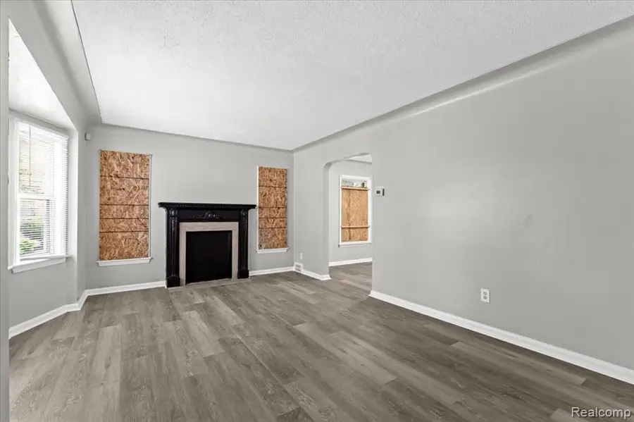 11000 Whitehill, Grosse Pointe, MI 48224 - #3
