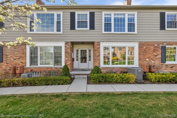551 N Old Woodward, Birmingham, MI 48009