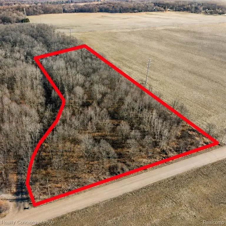 2681 Fisk, Howell, MI 48843 - #1