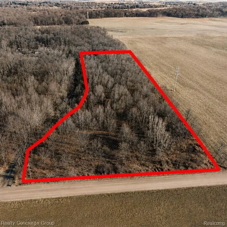 2681 Fisk, Howell, MI 48843 - #2