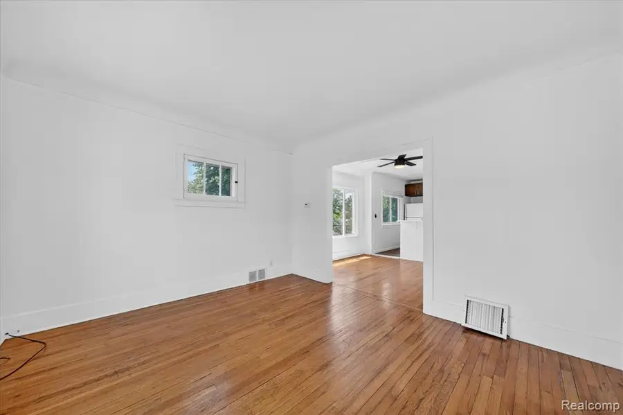 351 Edgewood, Ferndale, MI 48220 - #3