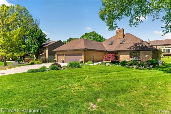 31125 Westwood, Farmington Hills, MI 48331