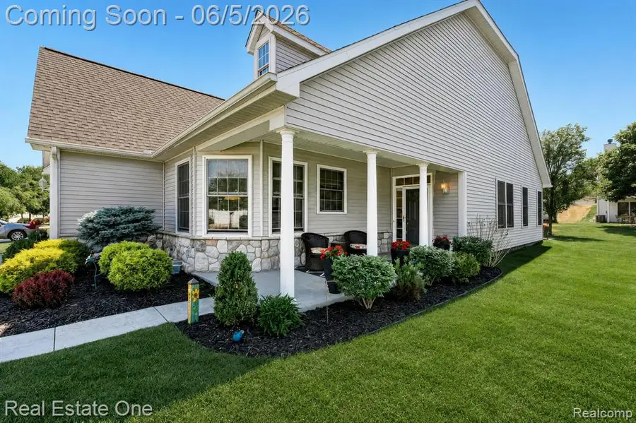3580 Riverside, Auburn Hills, MI 48326 - #3
