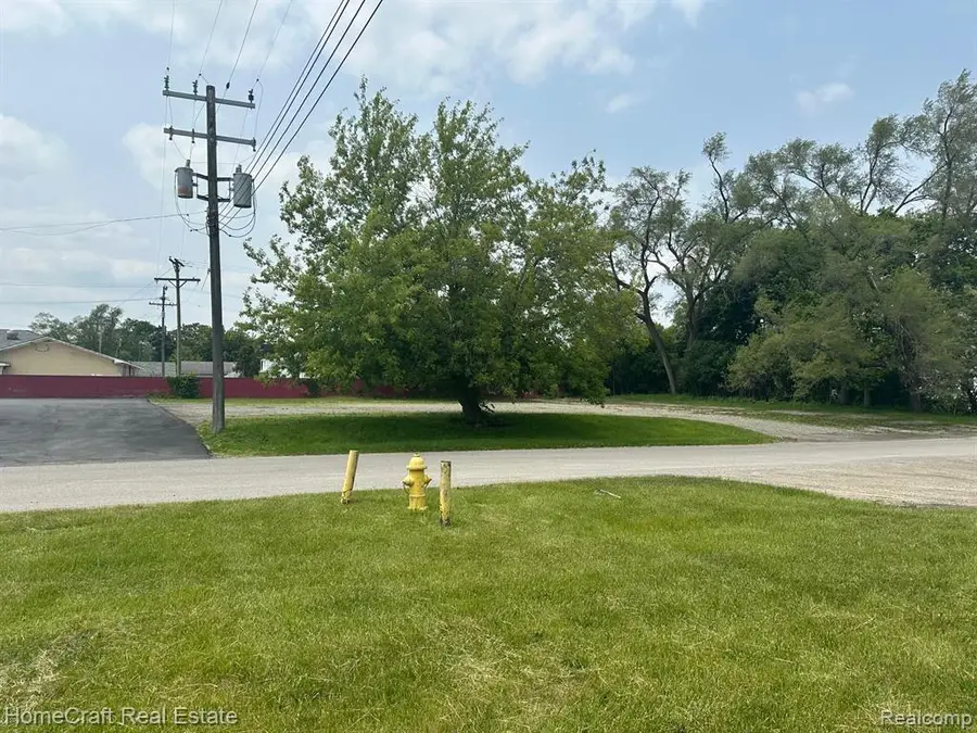 490 Greenlawn, Ypsilanti, MI 48198 - #2