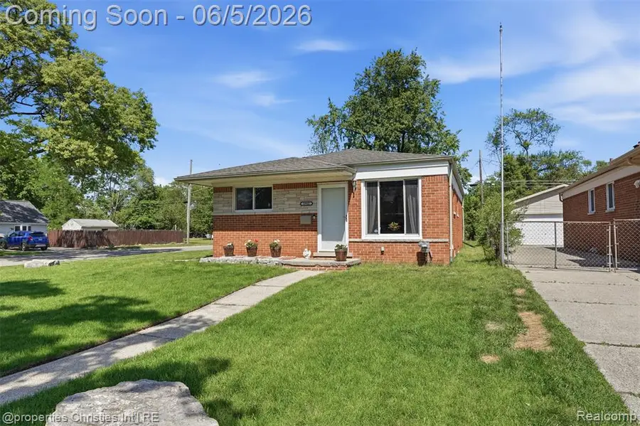 8982 Beatrice, Livonia, MI 48150 - #2