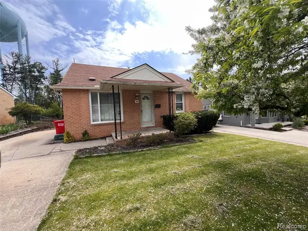 762 Miller, Rochester, MI 48307