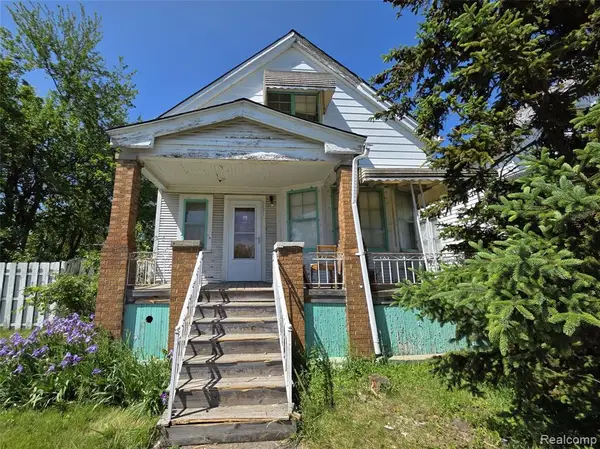 6081 Comstock, Detroit, MI 48211