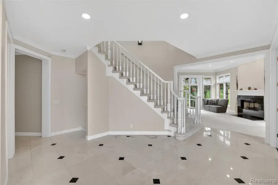 6620 Minnow Pond, West Bloomfield, MI 48322 - #3