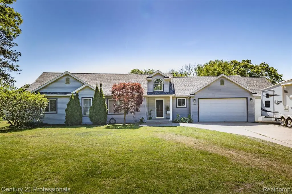 3251 Mann, Clarkston, MI 48346 - #1