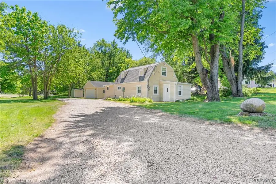 833 Hein, Lansing, MI 48911 - #3