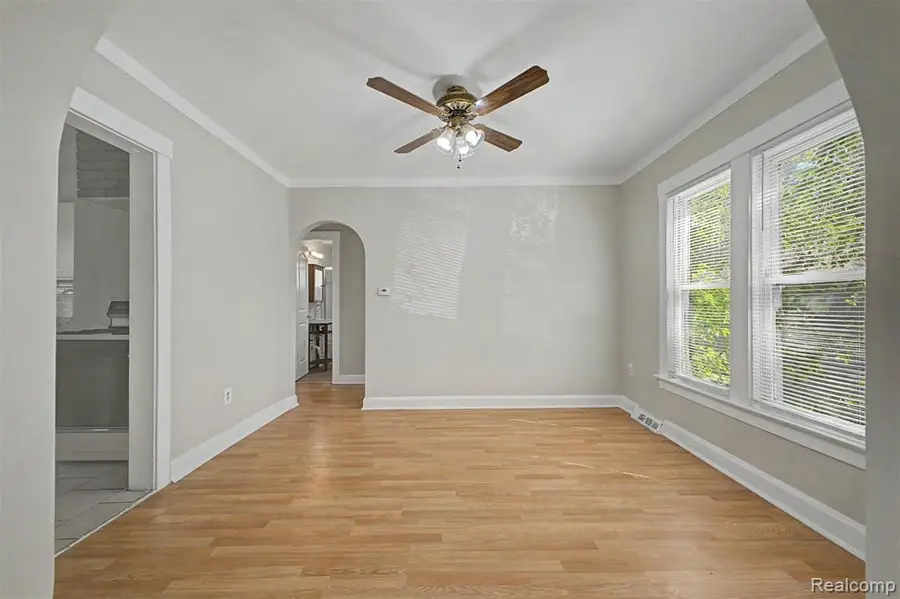 1301 E Muir Ave., Hazel Park, MI 48030 - #3