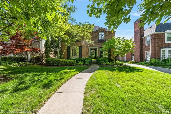 1257 Audubon, Grosse Pointe, MI 48230