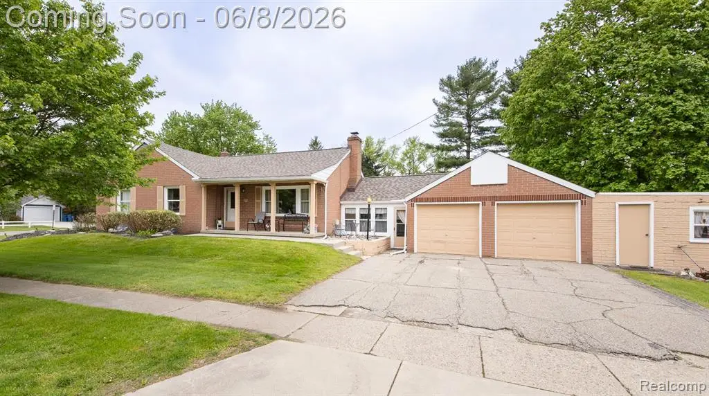 202 Park, Holly, MI 48442 - #1