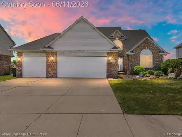 52359 Fox Pointe, New Baltimore, MI 48047