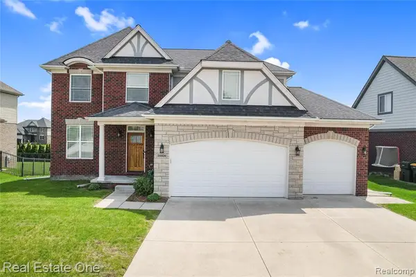 26608 Fountain View, New Baltimore, MI 48051