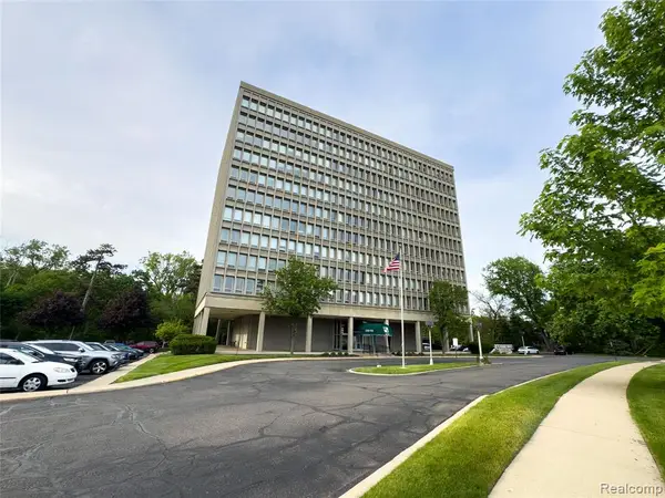 22700 Garrison #809, Dearborn, MI 48124