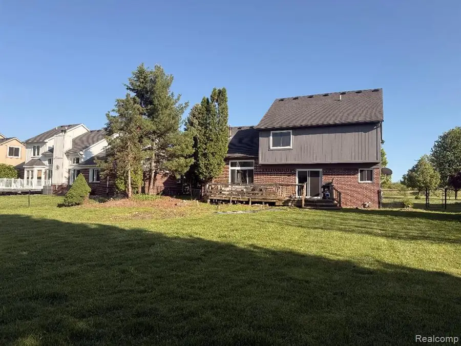 31167 Broderick, New Baltimore, MI 48051 - #3
