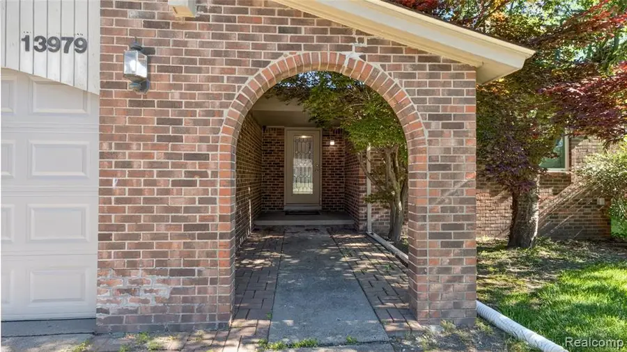 13979 Biscayne, Sterling Heights, MI 48313 - #2