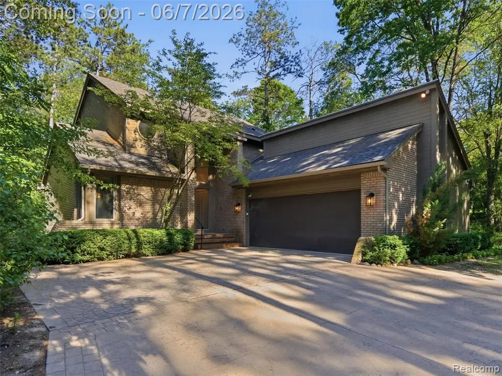 202 Nakomis, Lake Orion, MI 48362 - #1