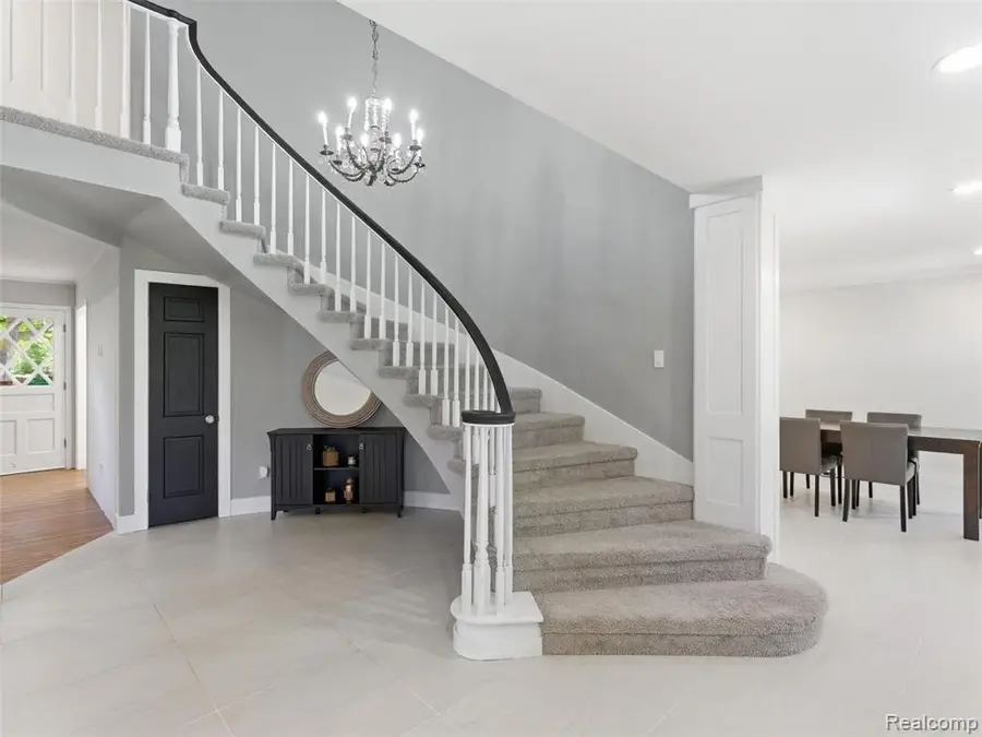 5409 Stony Hill, Grand Blanc, MI 48439 - #3