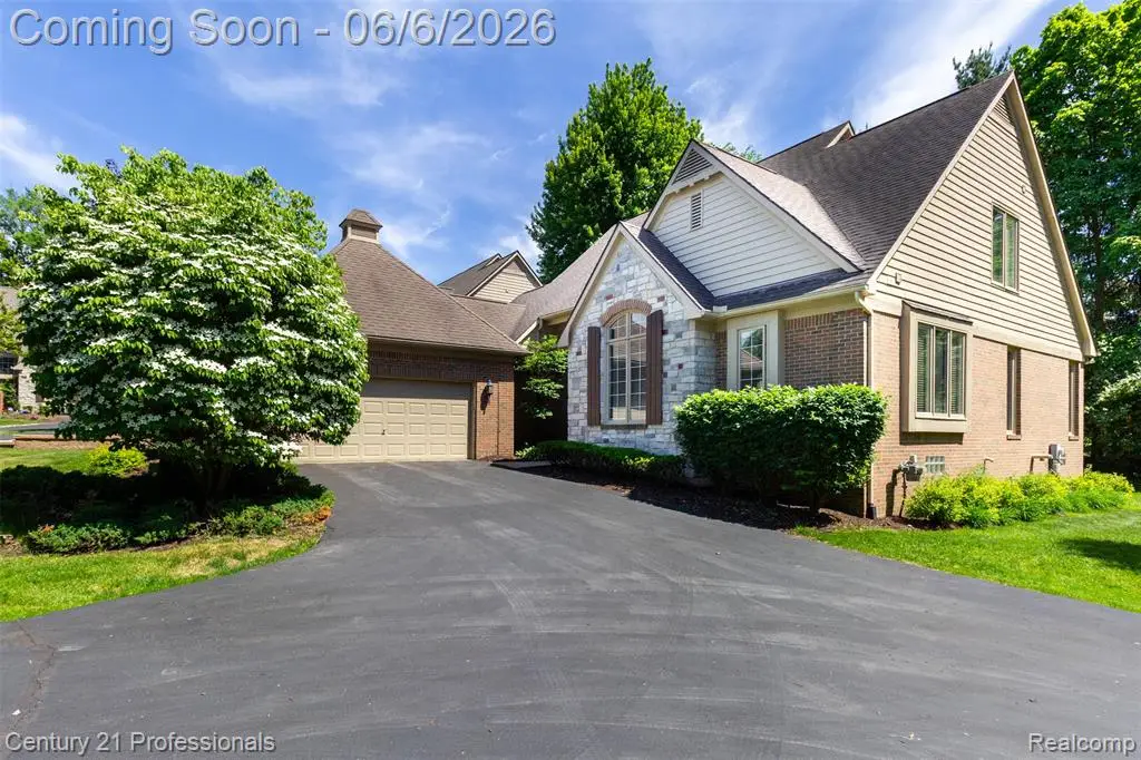 29401 Windmill, Farmington, MI 48334 - #1
