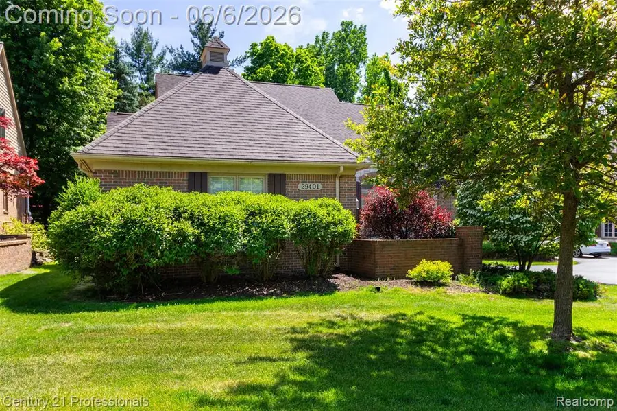29401 Windmill, Farmington, MI 48334 - #3