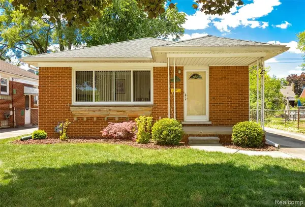8422 Niver, Allen Park, MI 48101