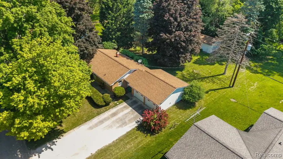9144 Walnut, Whitmore Lake, MI 48189 - #2
