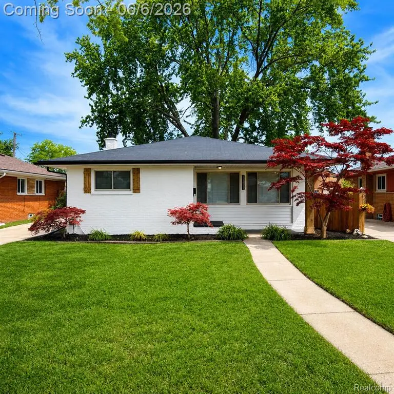 21633 Winshall, Saint Clair Shores, MI 48081 - #1