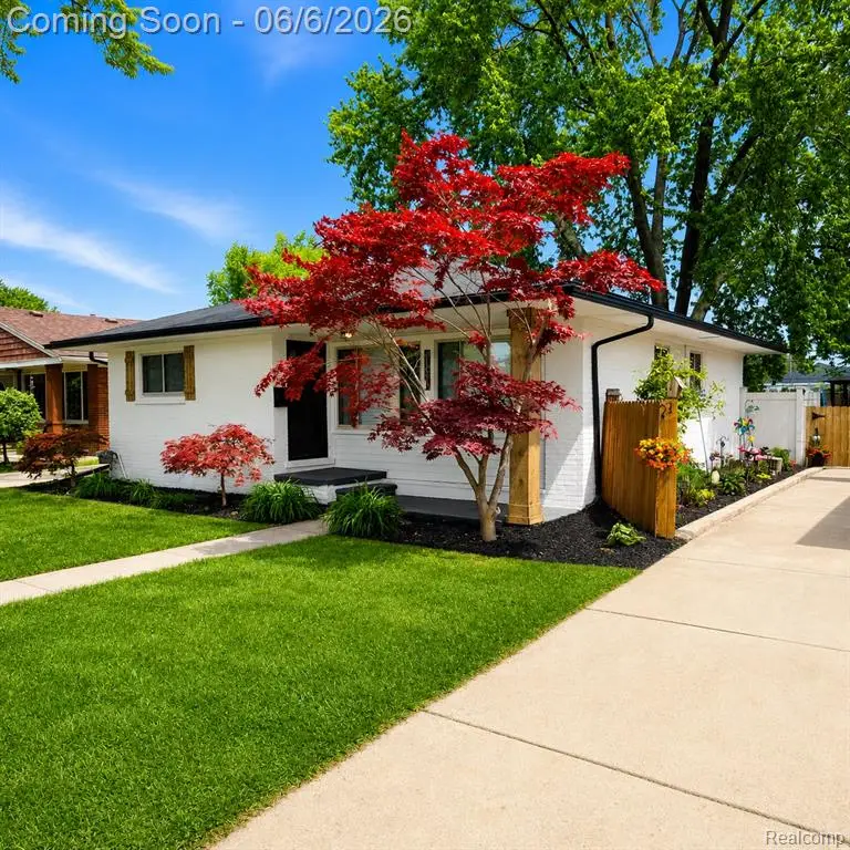 21633 Winshall, Saint Clair Shores, MI 48081 - #3