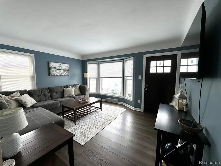 116 Devillen, Royal Oak, MI 48073 - #2