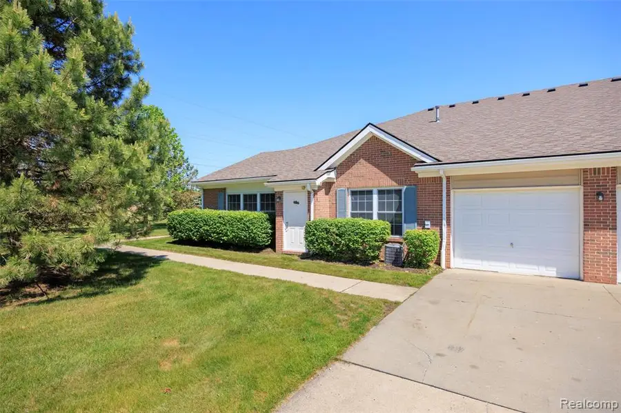 42268 Hanover #4, Van Buren, MI 48111 - #3