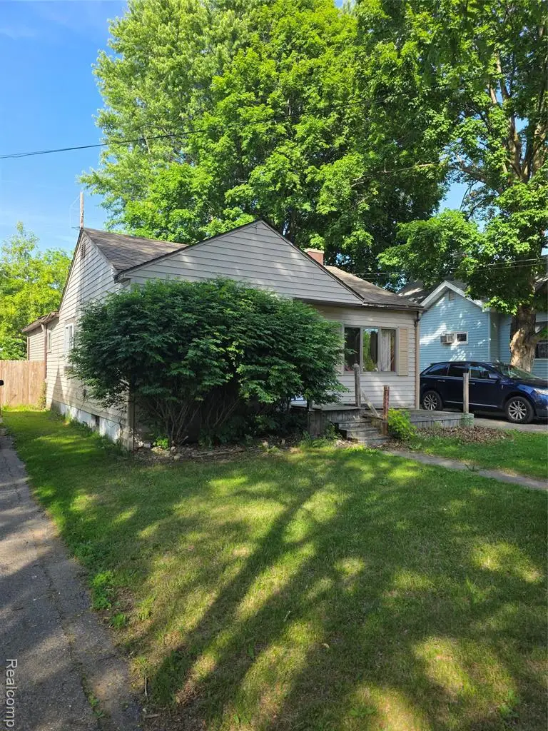 4217 Pengelly, Flint, MI 48507 - #2