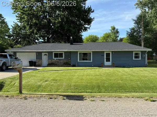4413 Winters, Flint, MI 48506