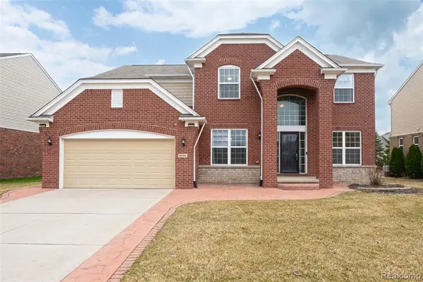49184 Gracechurch, Macomb, MI 48044