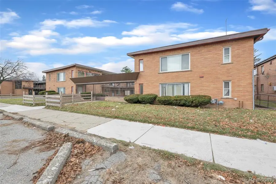 16721 Greenfield, Detroit, MI 48235 - #3