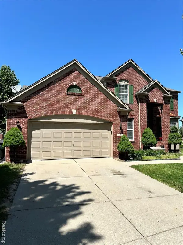 7383 Tottenham, Utica, MI 48317