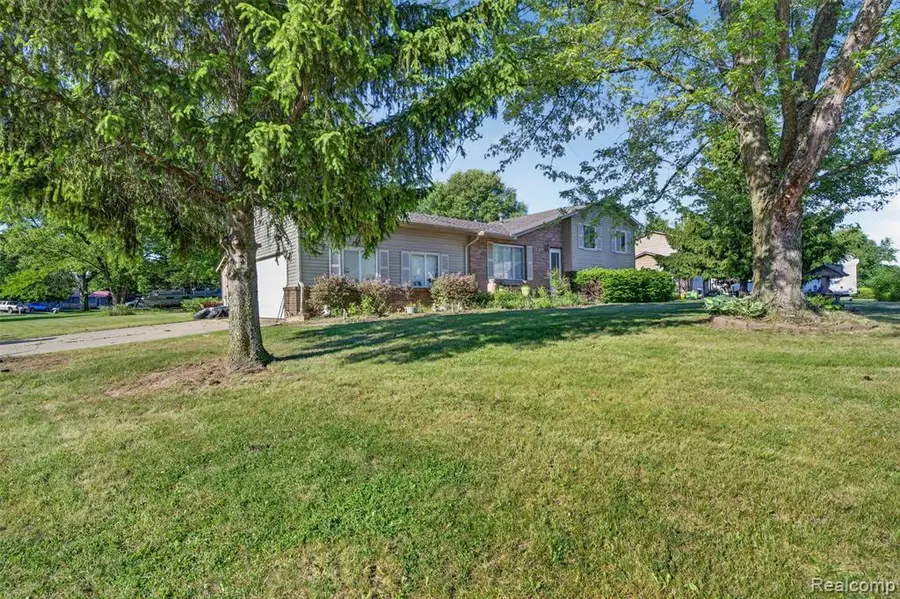2471 Valley Church, Clio, MI 48420 - #2