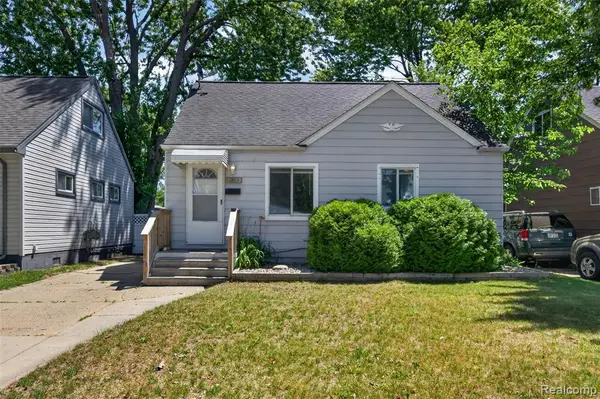 26692 Lorenz, Madison Heights, MI 48071