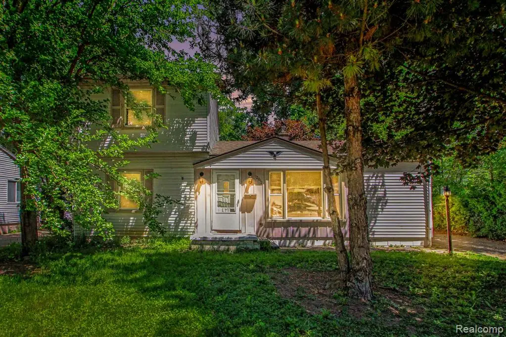 12072 Rockland, Redford, MI 48239 - #1