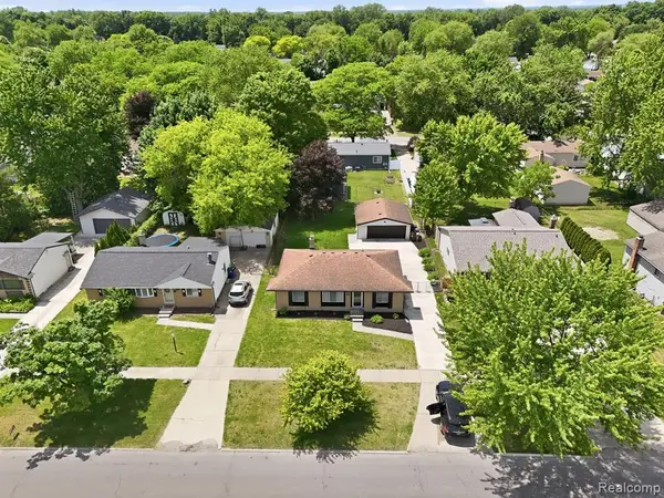 1260 S John Hix, Westland, MI 48186