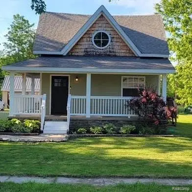 405 E Mill, Capac, MI 48014