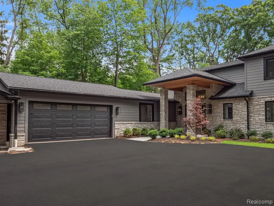 3511 Lakecrest, Bloomfield Hills, MI 48304 - #2